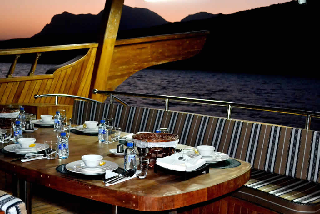 Private Yacht Trip To Muscat